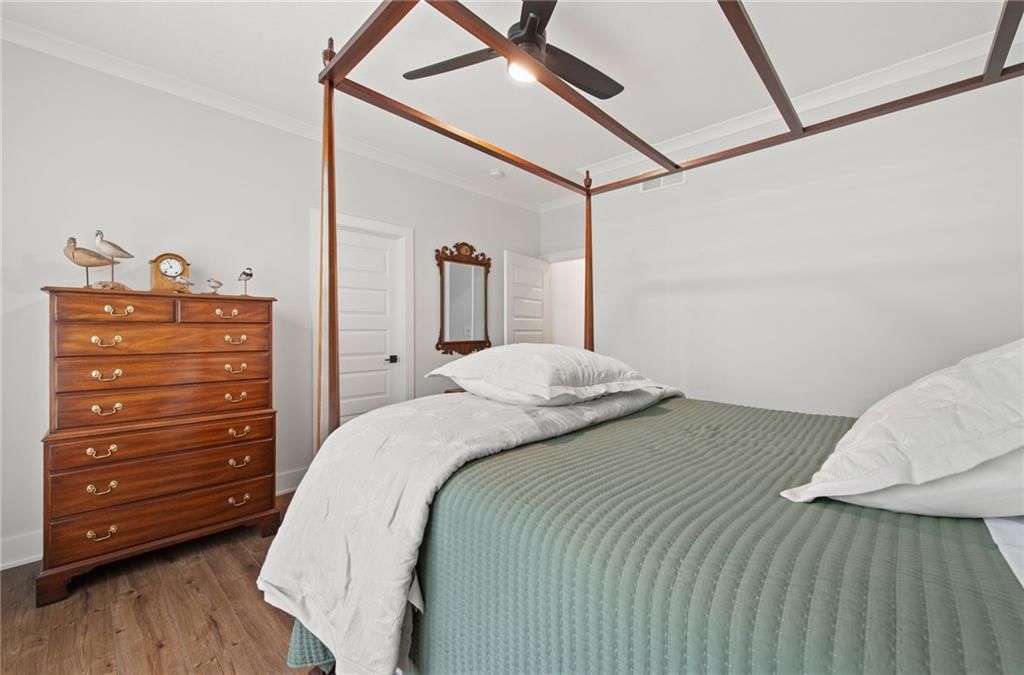 7119 Gillette Street — photo 35