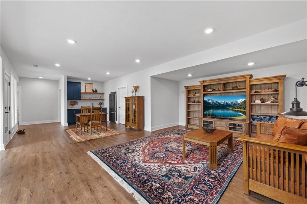 7119 Gillette Street — photo 39