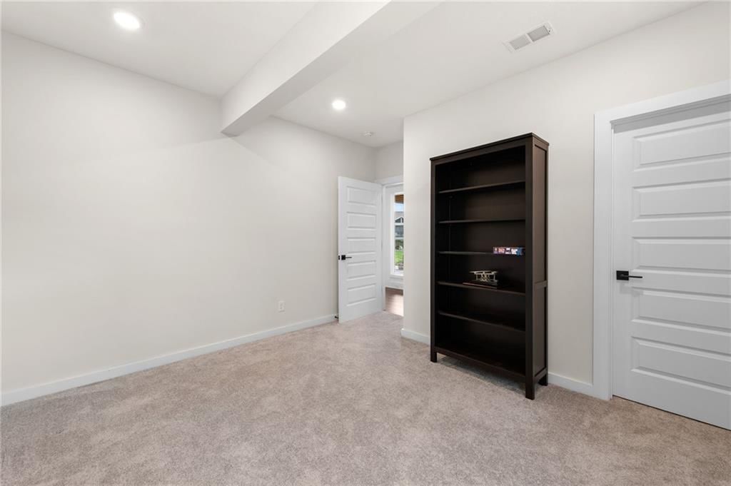 7119 Gillette Street — photo 47