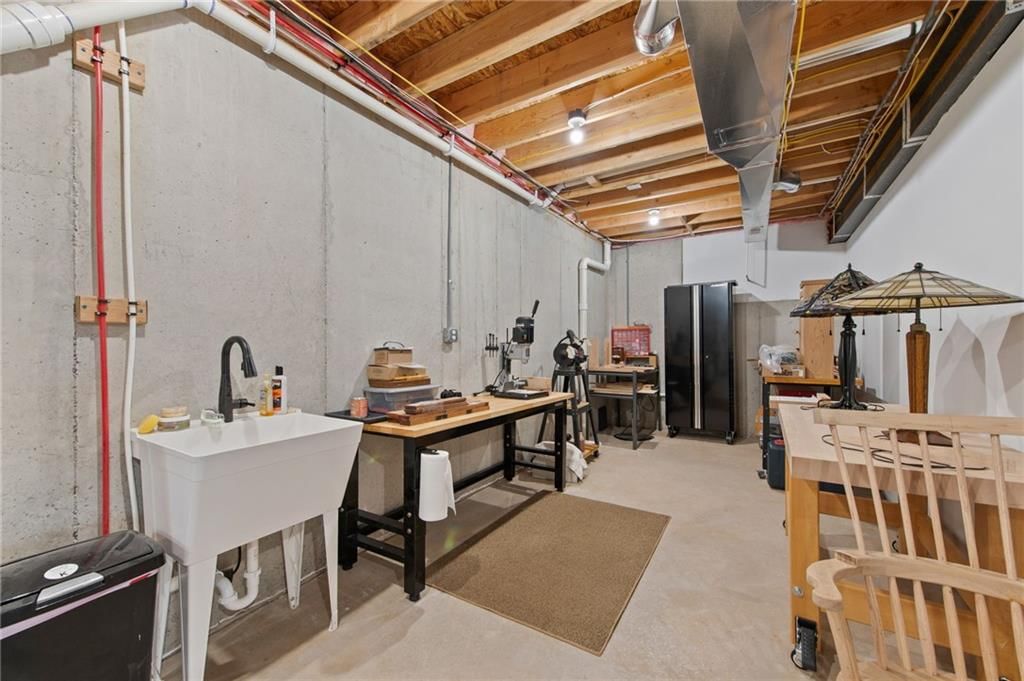 7119 Gillette Street — photo 49