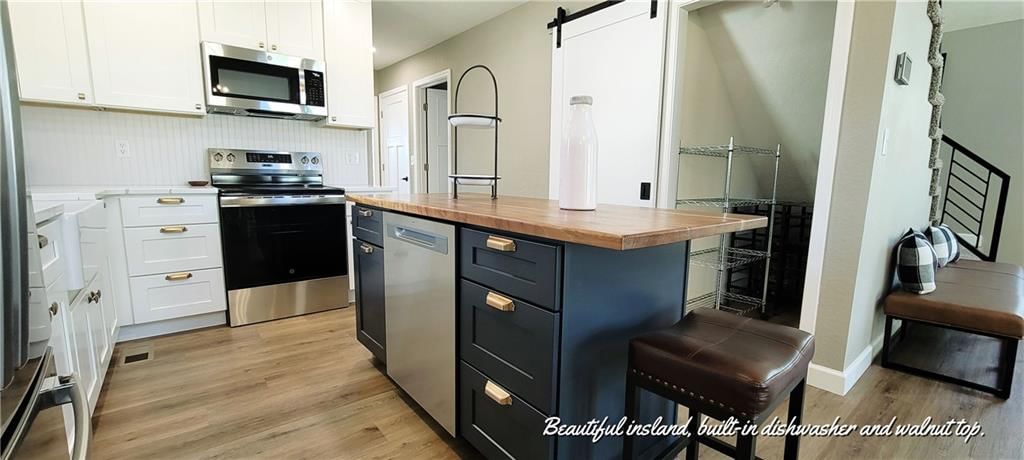 26912 Sweetberry Drive — photo 12