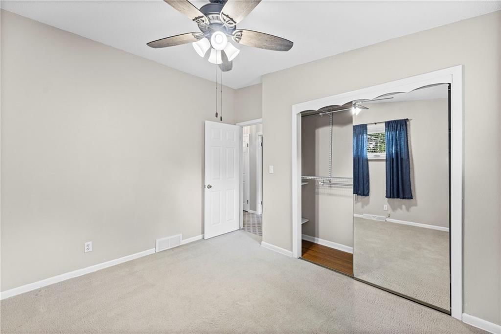 8404 Shawnee Lane — photo 17