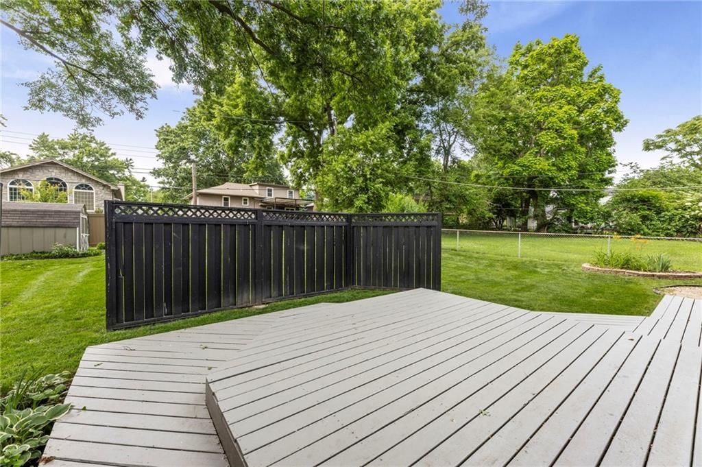 8404 Shawnee Lane — photo 27