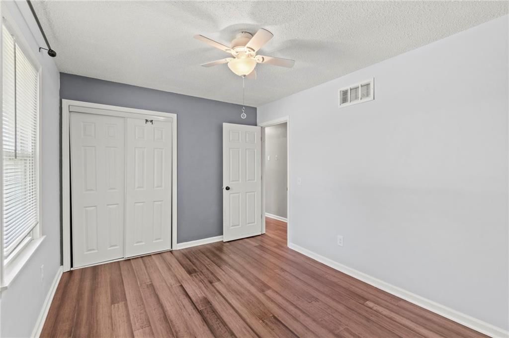 5977 SE 208th Street — photo 18