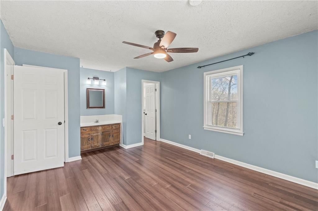 5977 SE 208th Street — photo 20