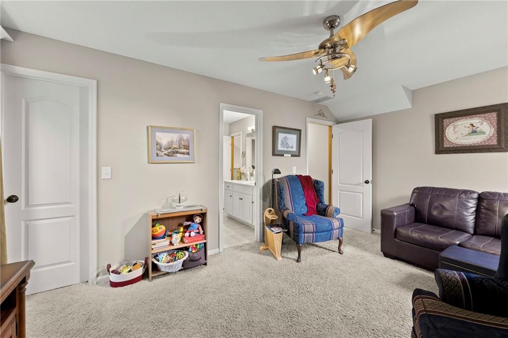 1414 N 151 Terrace — photo 31