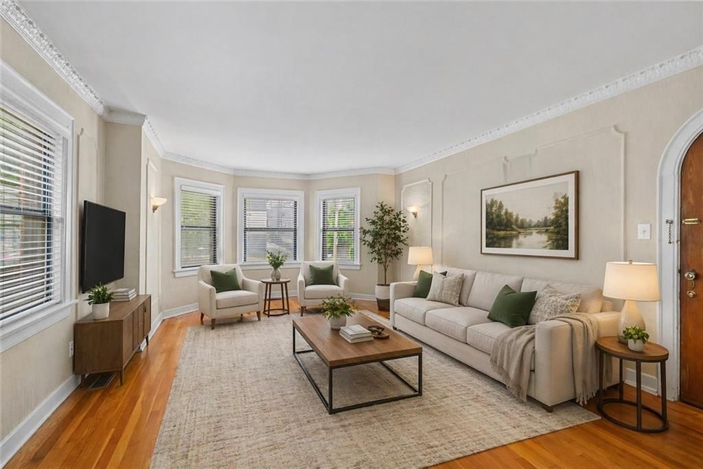4508 Broadway Street — photo 2