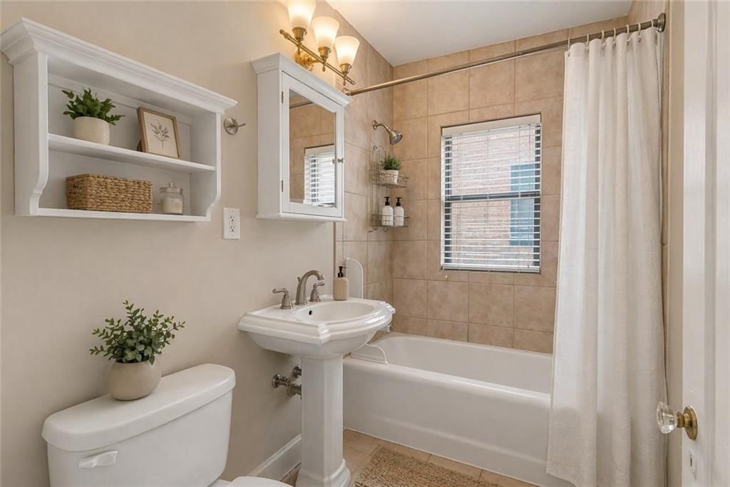4508 Broadway Street — photo 5