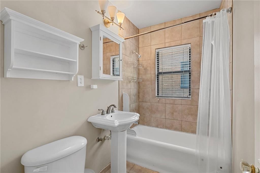 4508 Broadway Street — photo 20