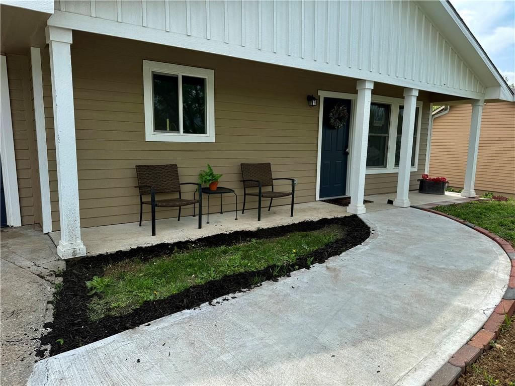 1622 Lindenwood Lane — photo 3