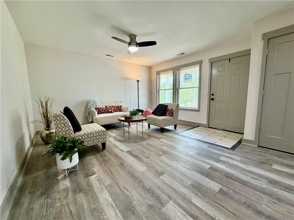 1622 Lindenwood Lane — photo 6