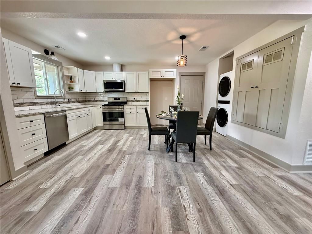 1622 Lindenwood Lane — photo 8
