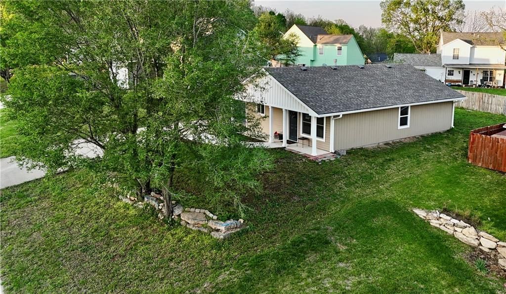 1622 Lindenwood Lane — photo 42