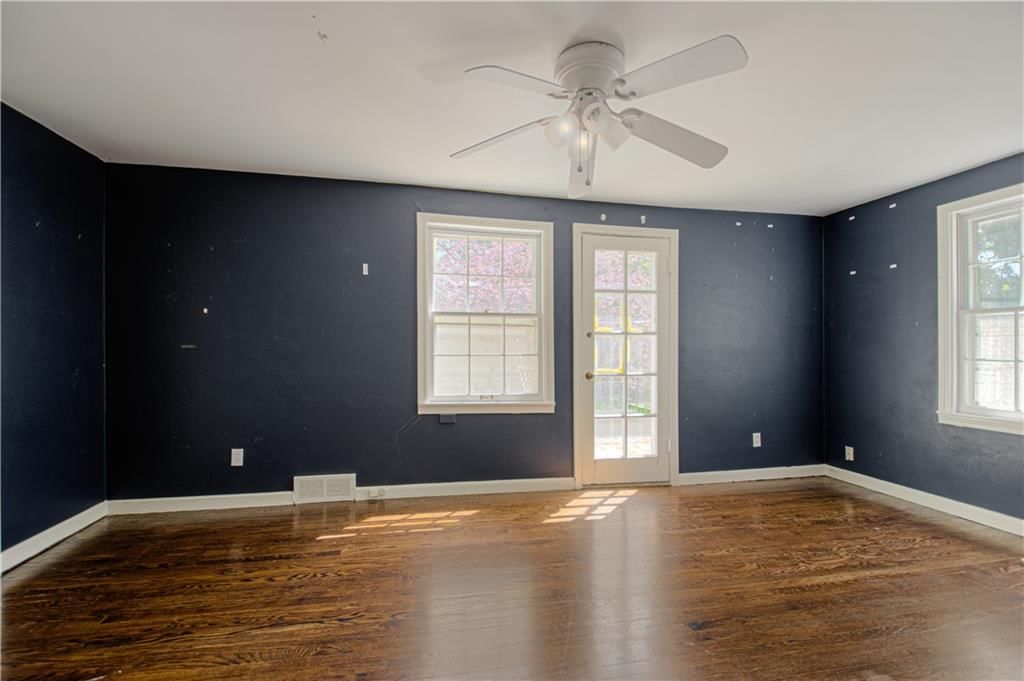 1215 W 69th Street — photo 25