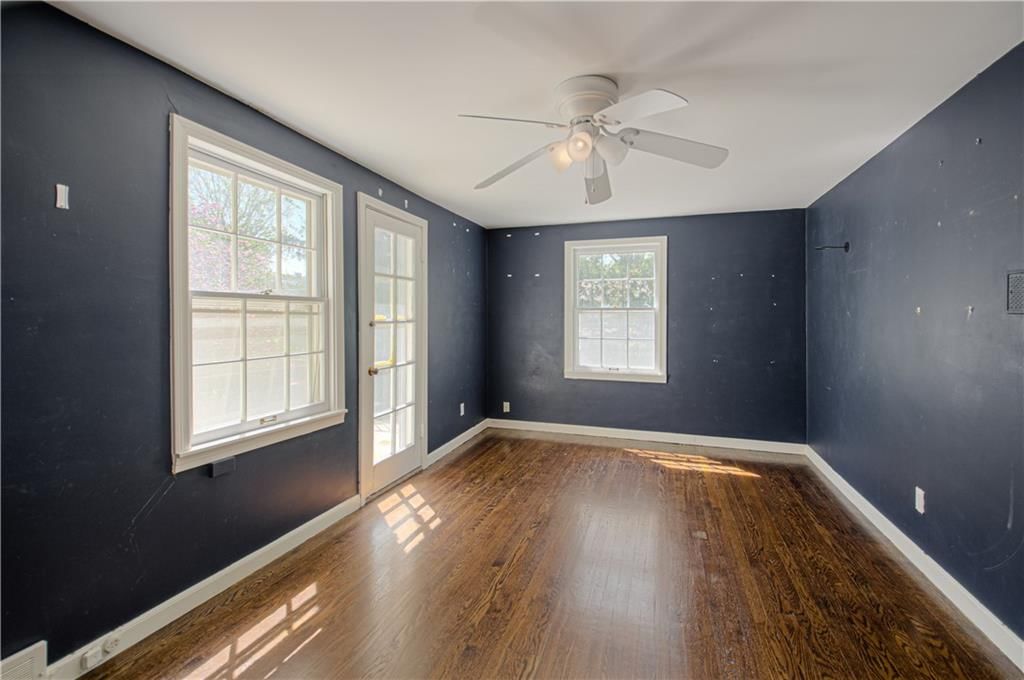1215 W 69th Street — photo 26