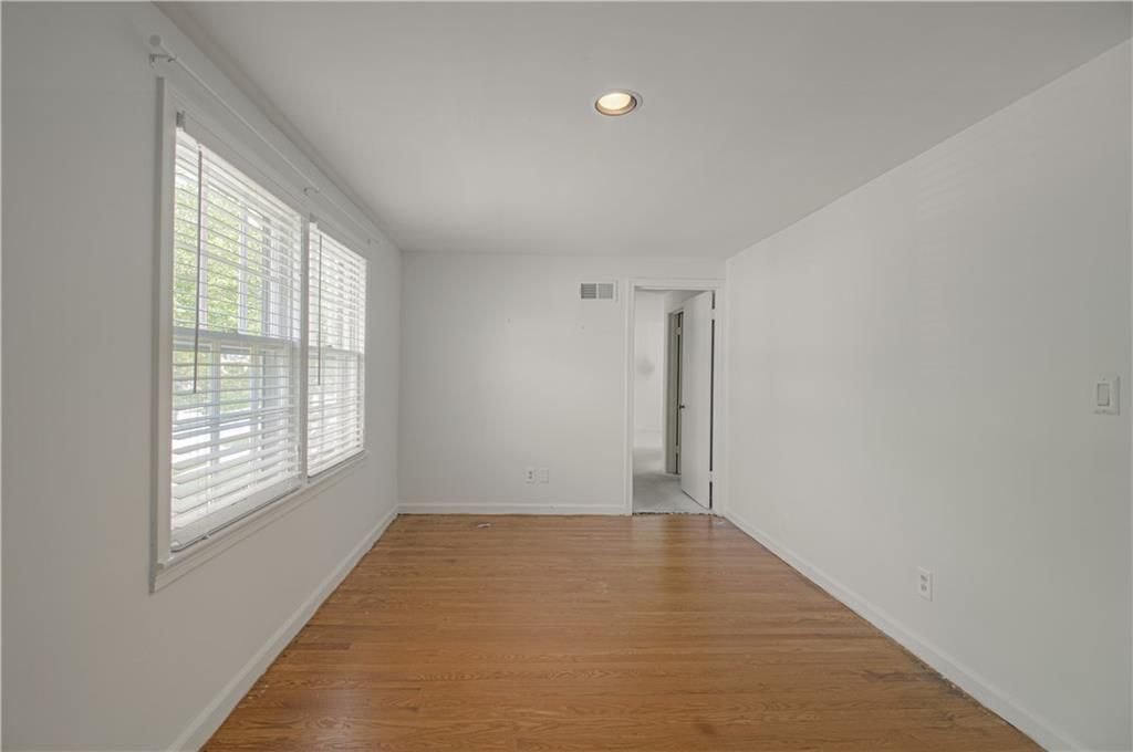 1215 W 69th Street — photo 30