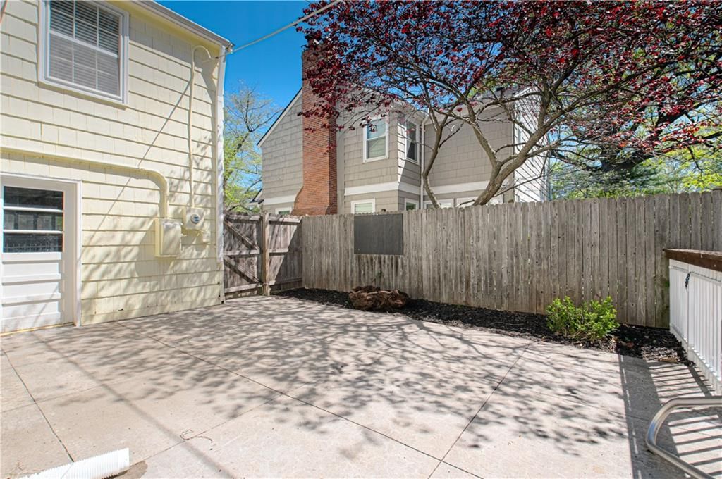 1215 W 69th Street — photo 39