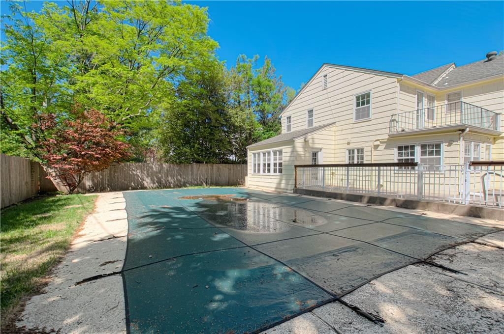 1215 W 69th Street — photo 42