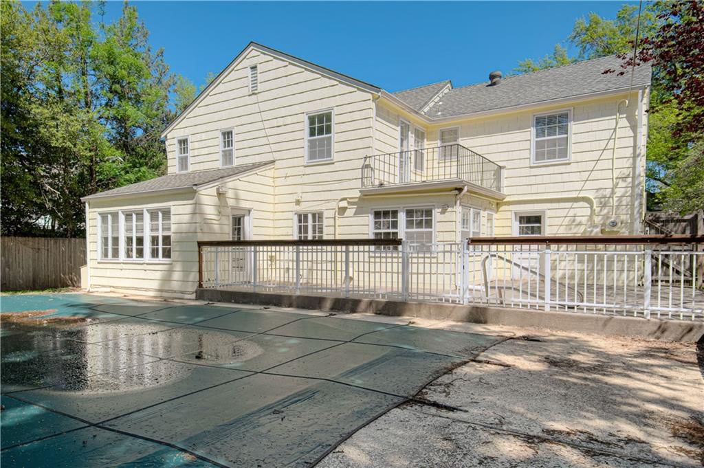 1215 W 69th Street — photo 44