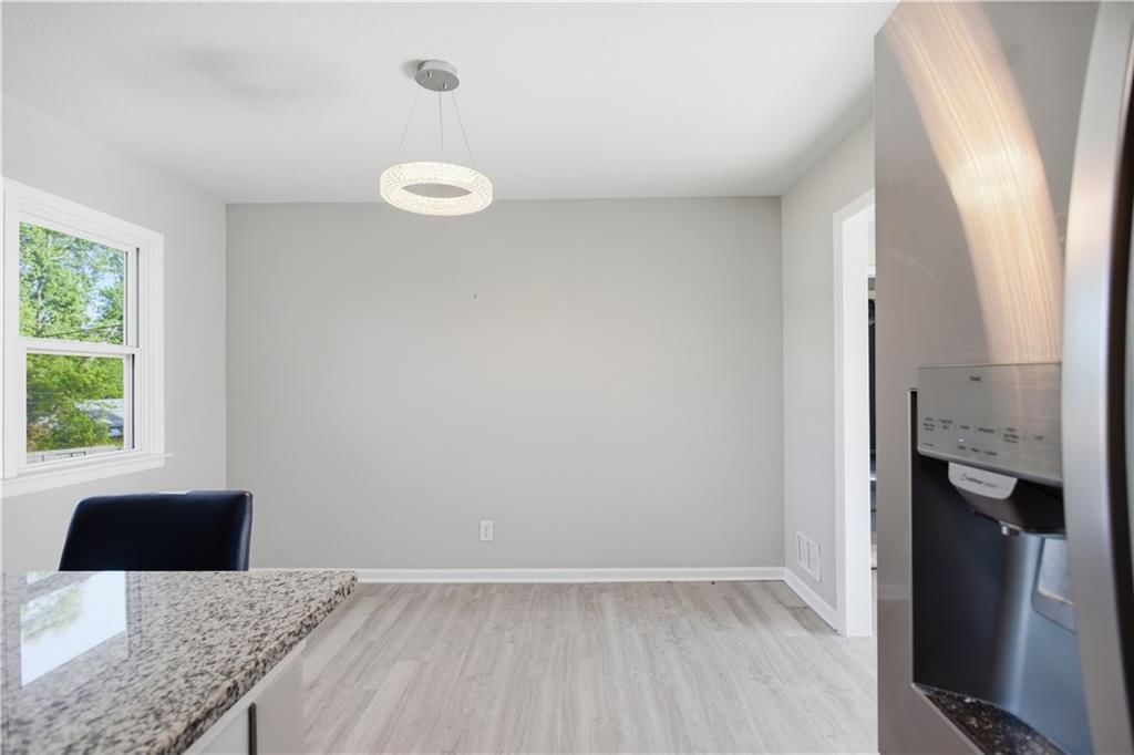 2415 N 45th Street — photo 9