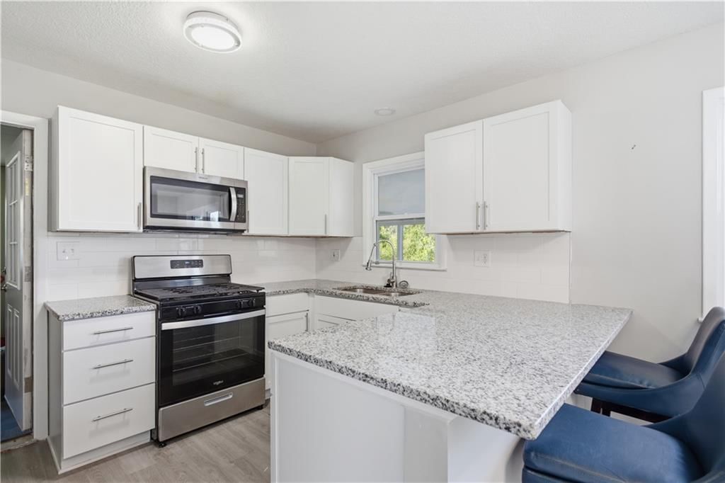 2415 N 45th Street — photo 10
