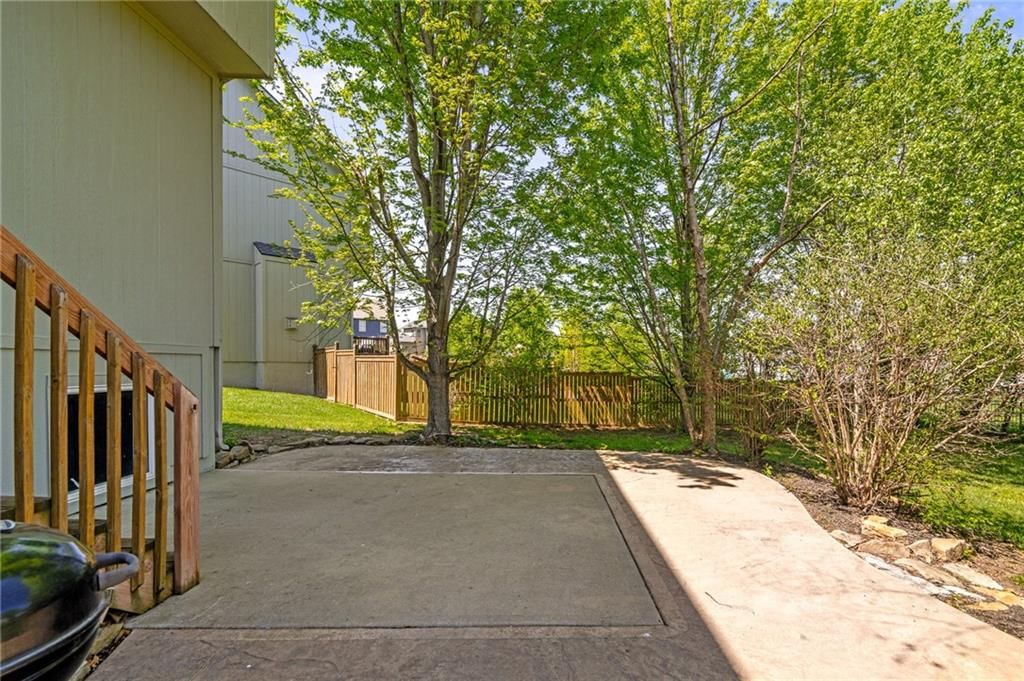 24966 W 150th Court — photo 3
