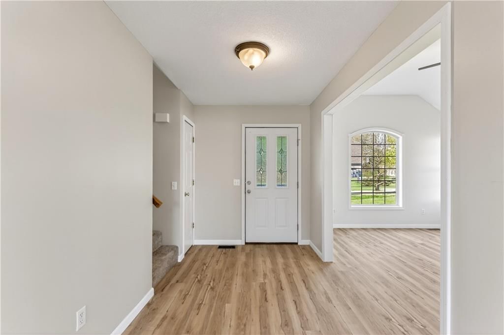 103 Somerset Drive — photo 8