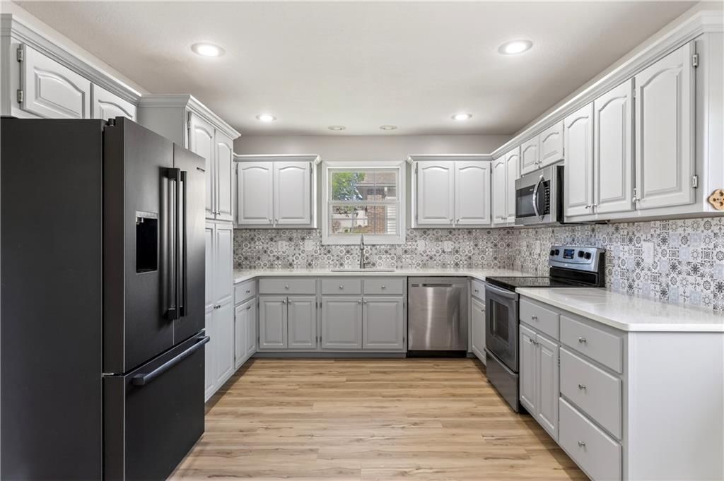 103 Somerset Drive — photo 14