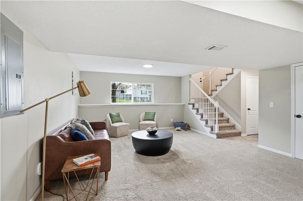 1705 SE Piccadilly Street — photo 33