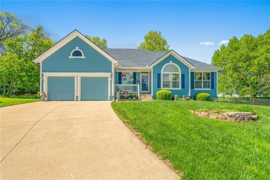 802 Courtland Court, Belton, MO