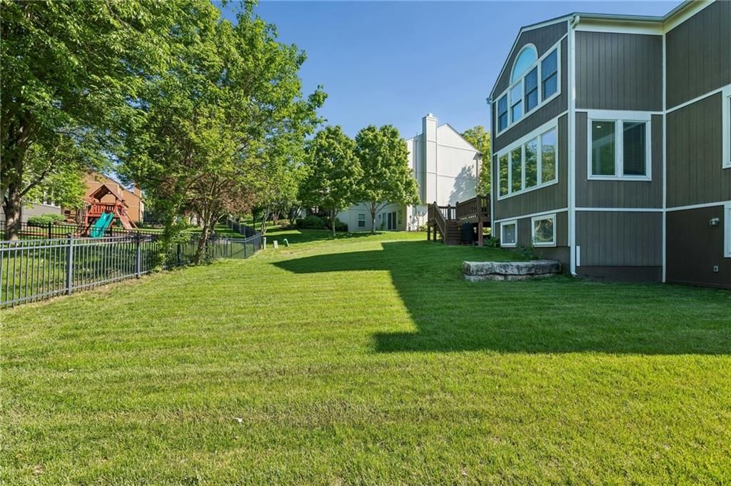 14608 Chadwick Street — photo 56