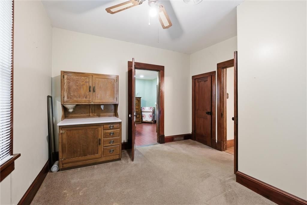 840 Limit Street — photo 17