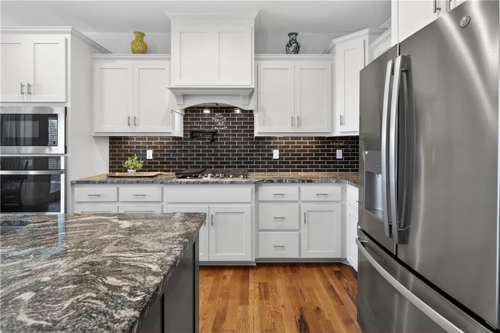 8808 N Clarion Avenue — photo 12