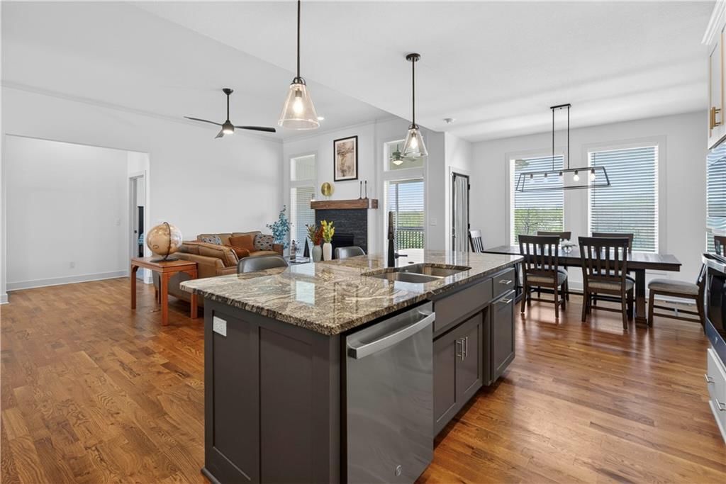 8808 N Clarion Avenue — photo 16