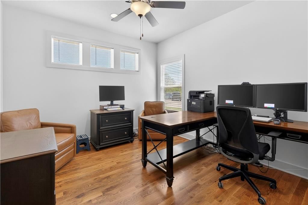 8808 N Clarion Avenue — photo 23