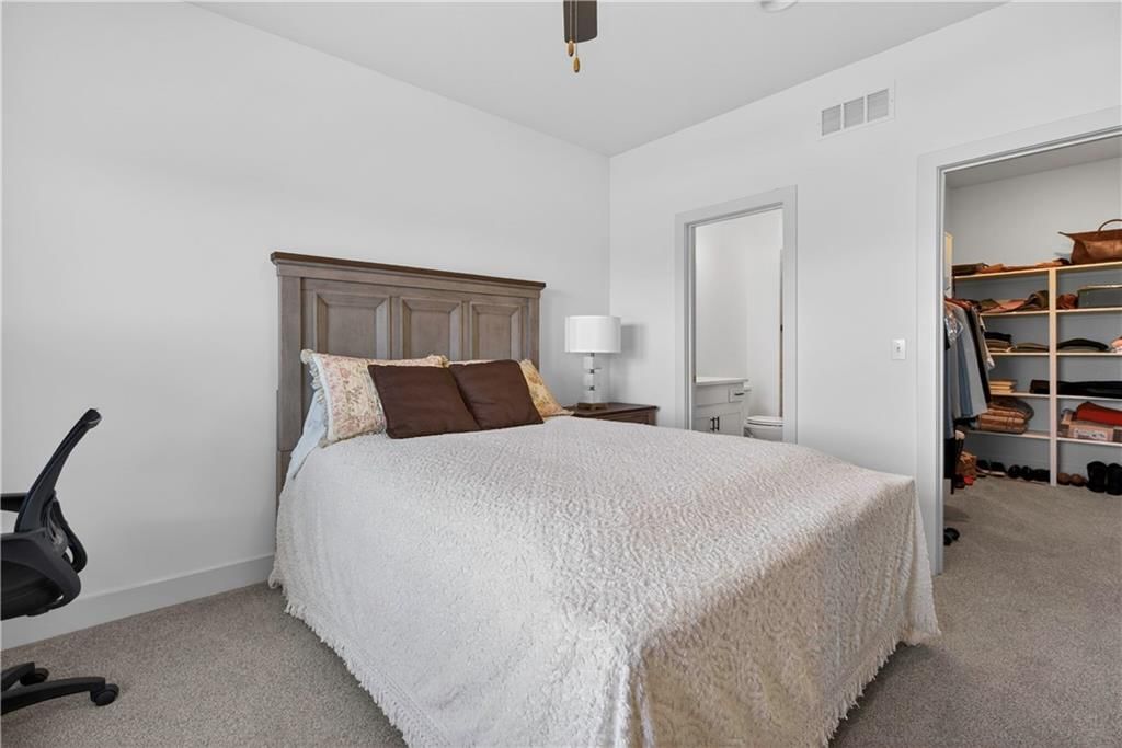 8808 N Clarion Avenue — photo 31
