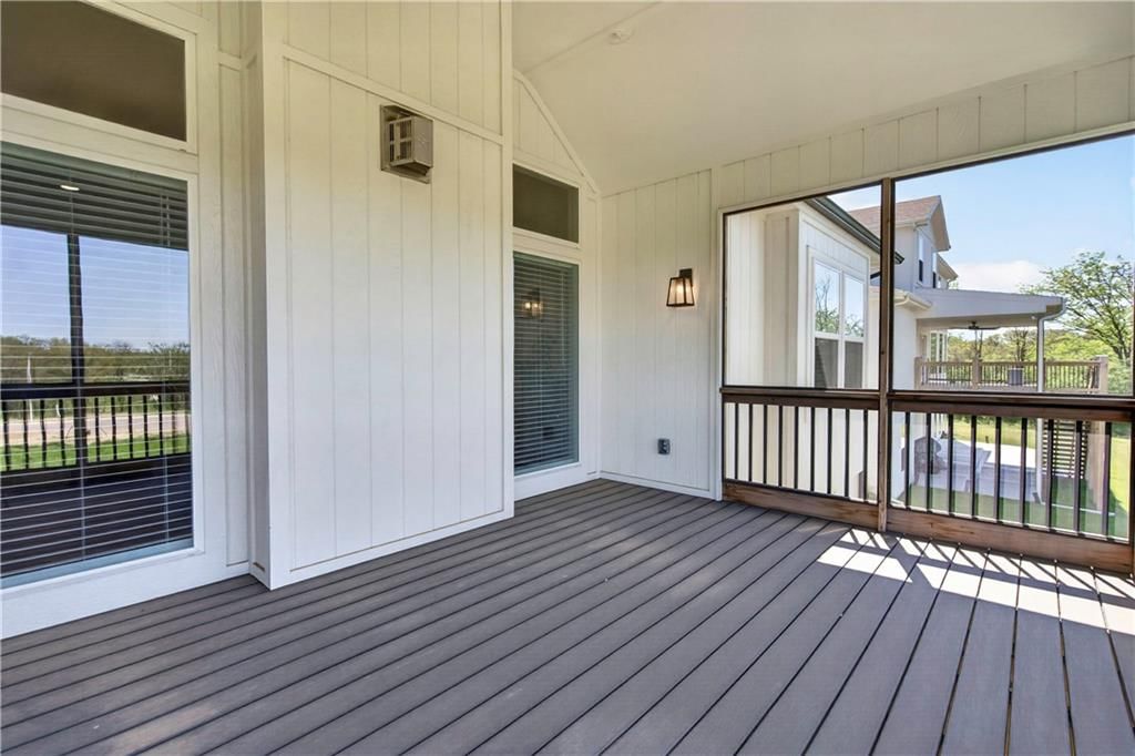 8808 N Clarion Avenue — photo 54