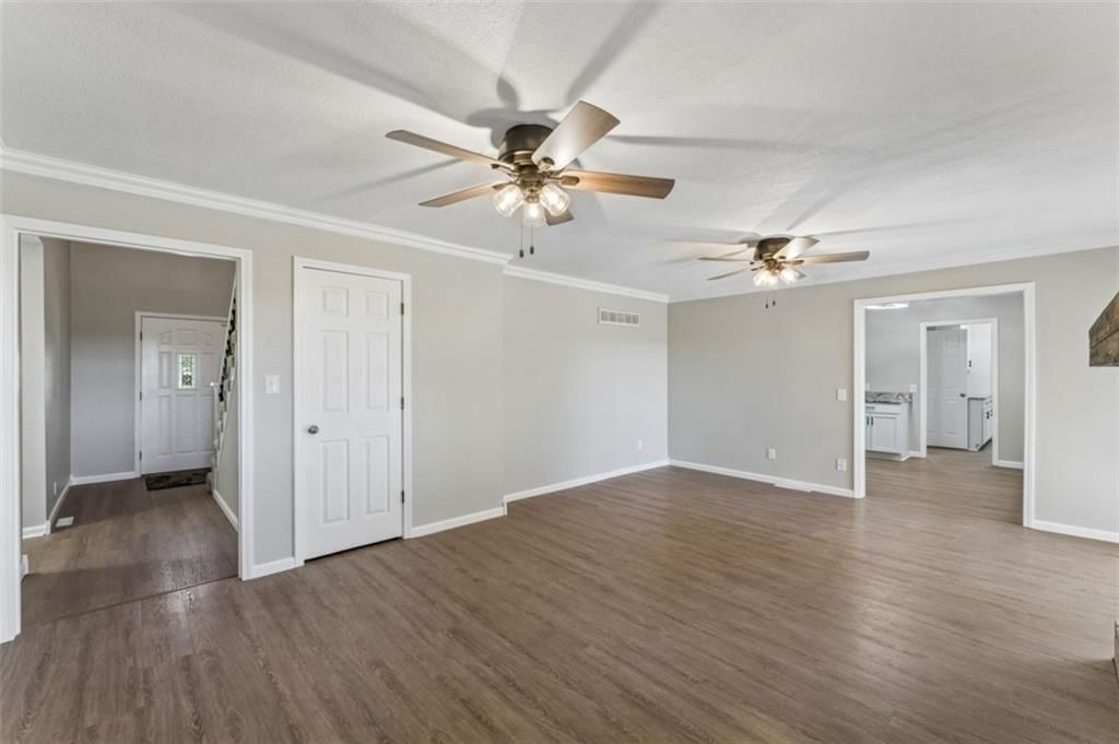 18611 E Salisbury Road — photo 12