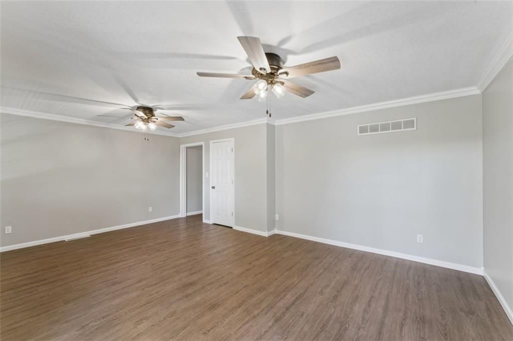 18611 E Salisbury Road — photo 13