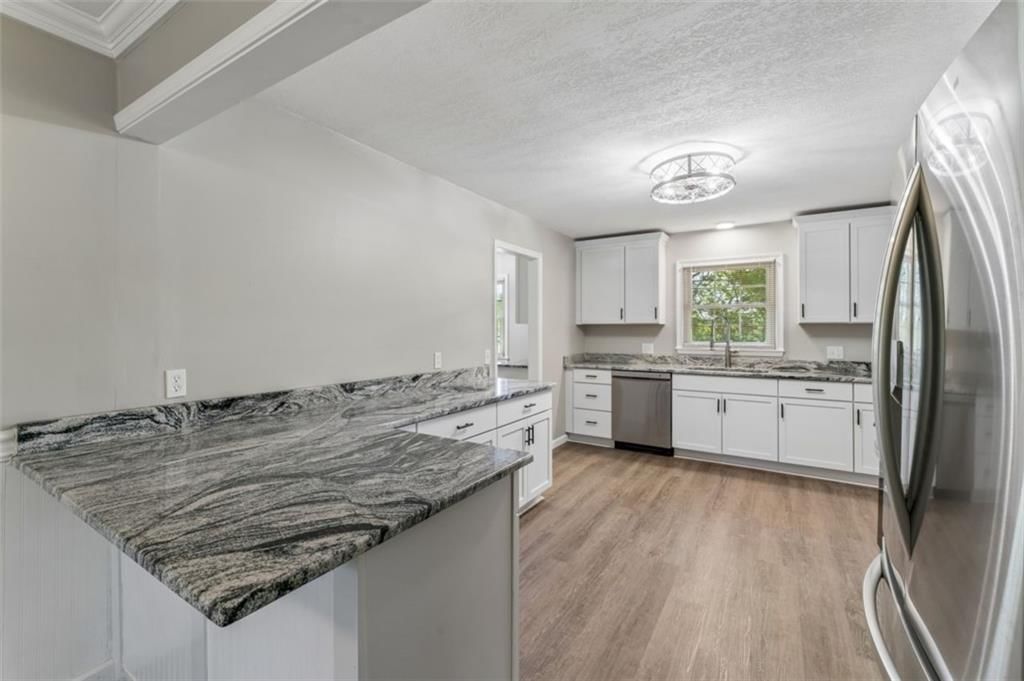 18611 E Salisbury Road — photo 14