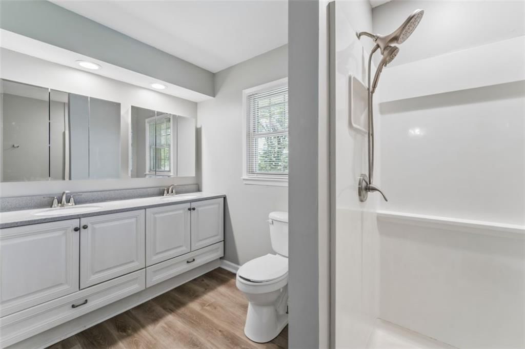 18611 E Salisbury Road — photo 33