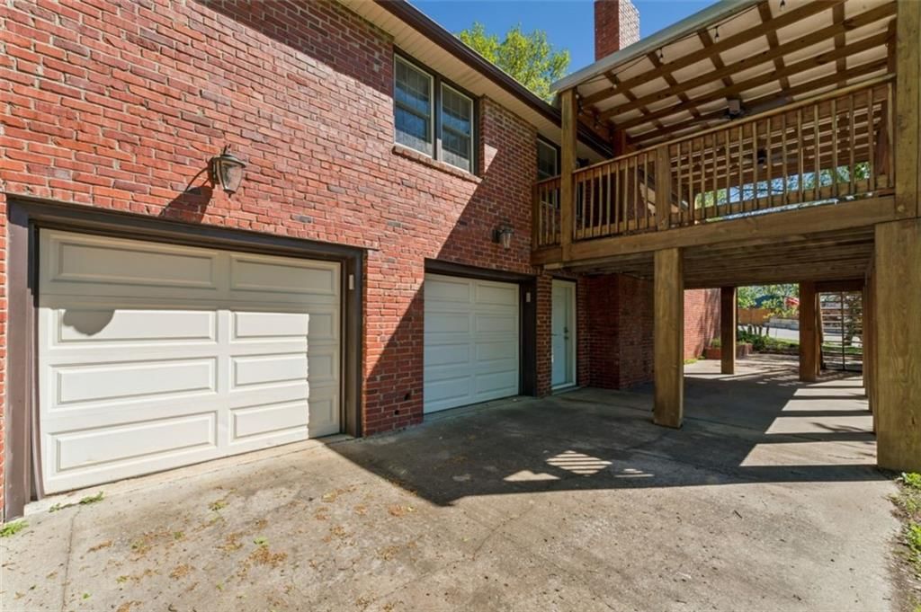 18611 E Salisbury Road — photo 59