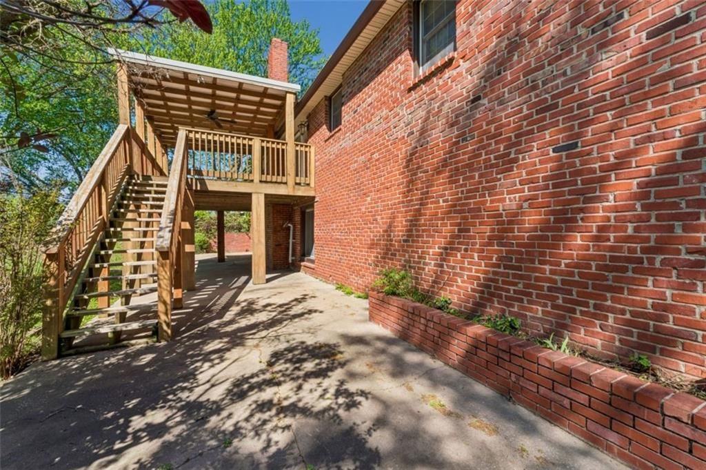 18611 E Salisbury Road — photo 71