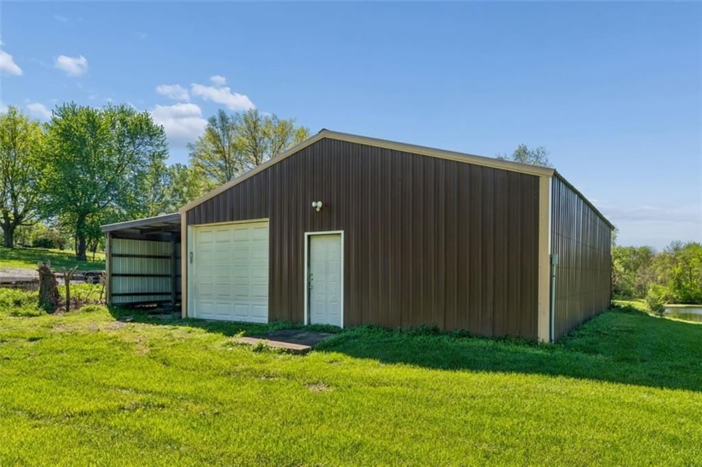 18611 E Salisbury Road — photo 74