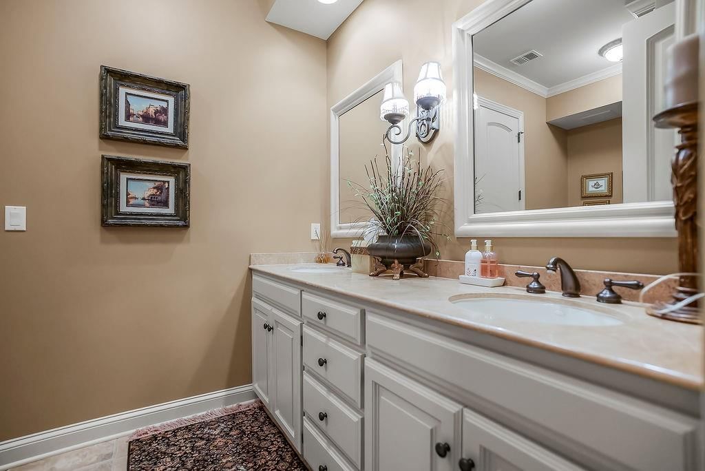 10462 S Oakcrest Lane — photo 35