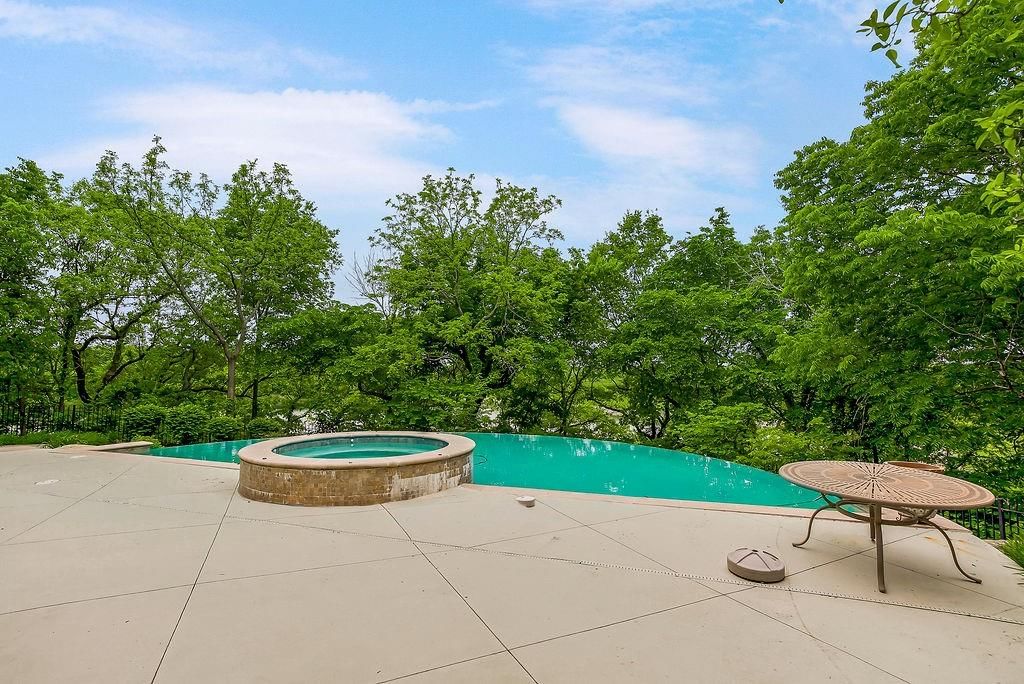 10462 S Oakcrest Lane — photo 49