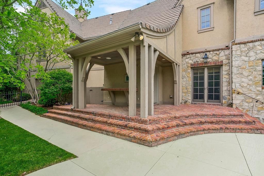 10462 S Oakcrest Lane — photo 52