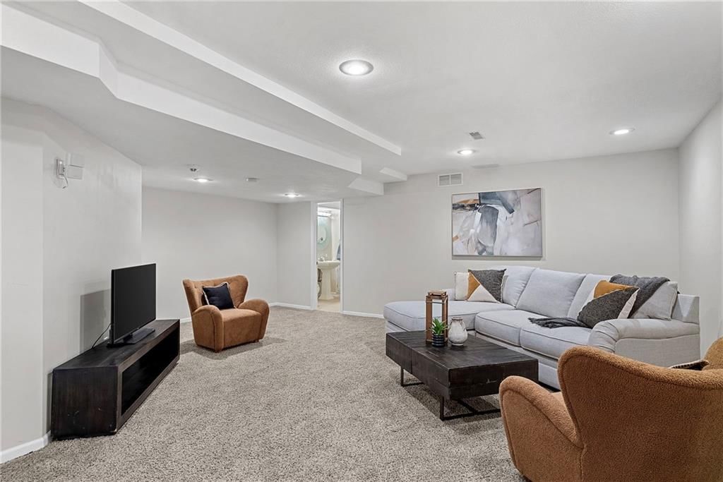 9308 W 150th Terrace — photo 39