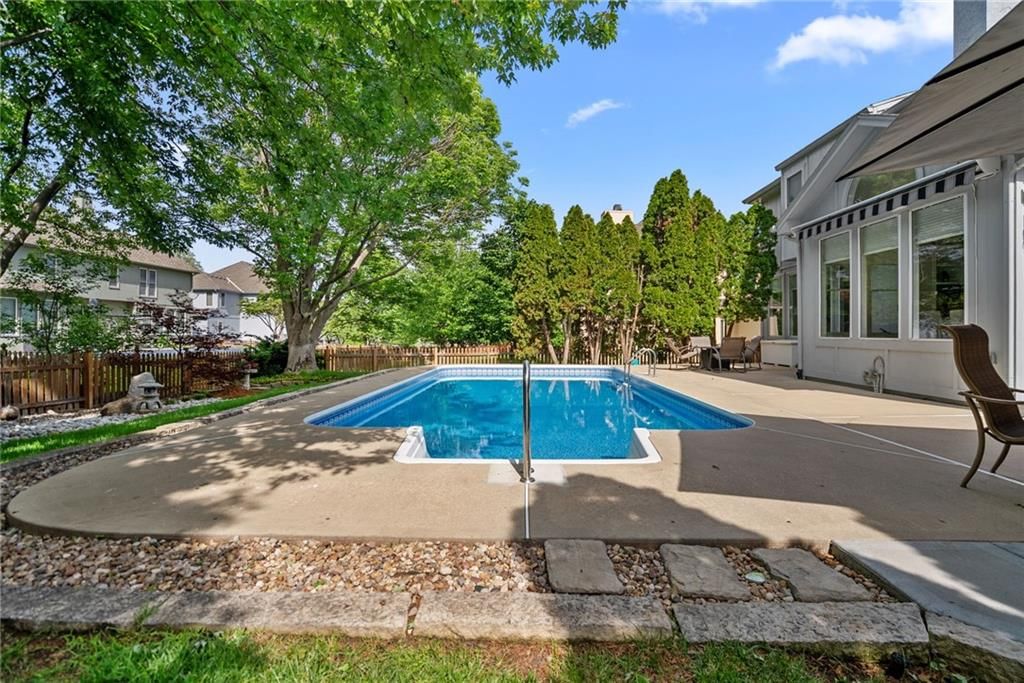 9308 W 150th Terrace — photo 44