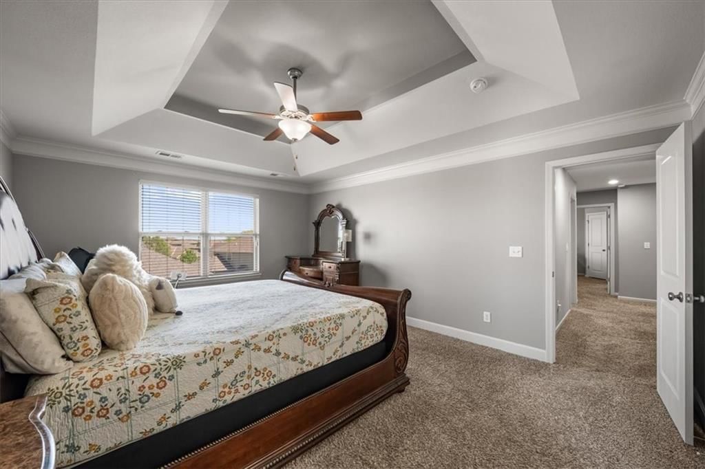 9419 N Bell Street — photo 26